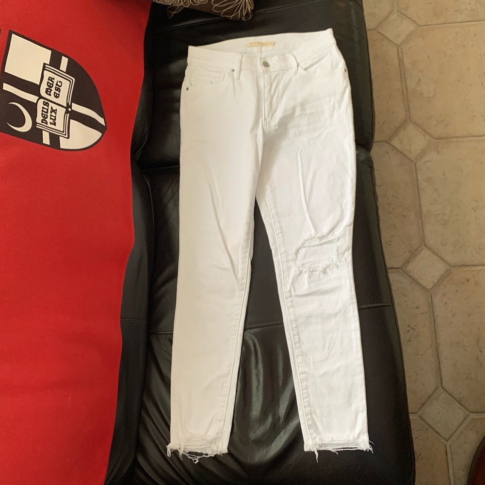 Levi’s 721 High Rise Skinny Jeans